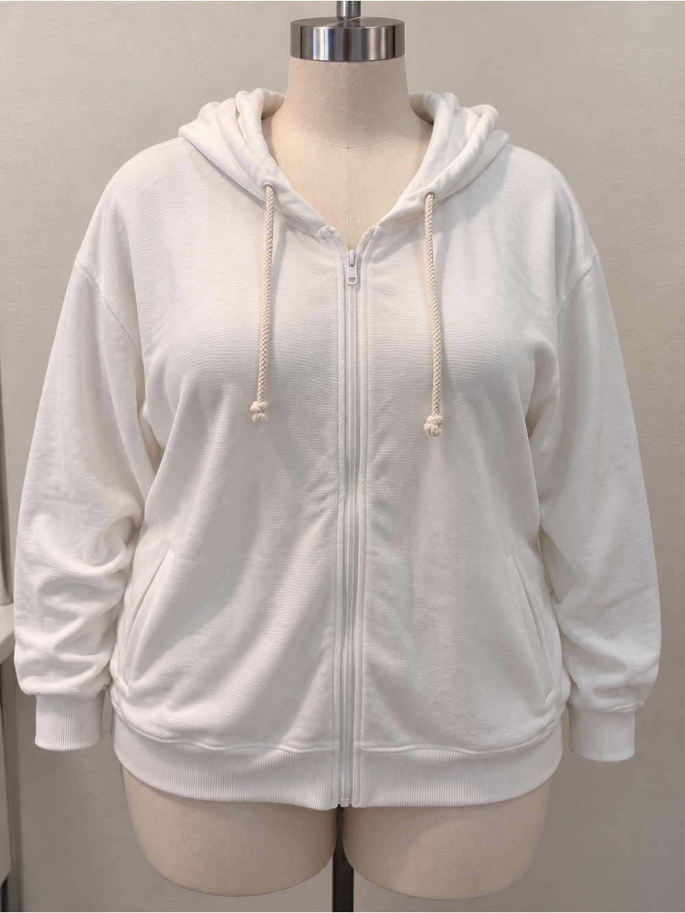 UNIVERSAL THREADS White Full Zip Hoodie Jacket size 1X